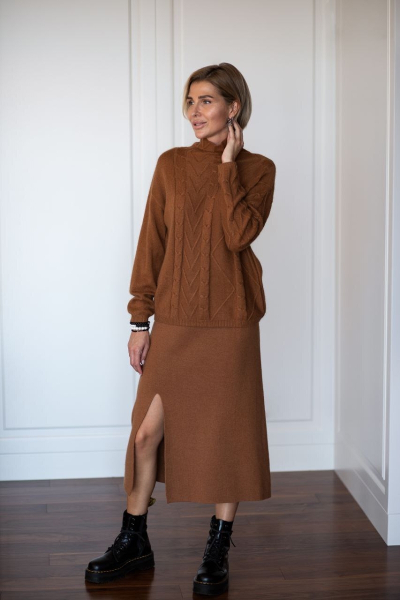 Свитер из кашемира с косами темно-коричневый LND23-15A-3051