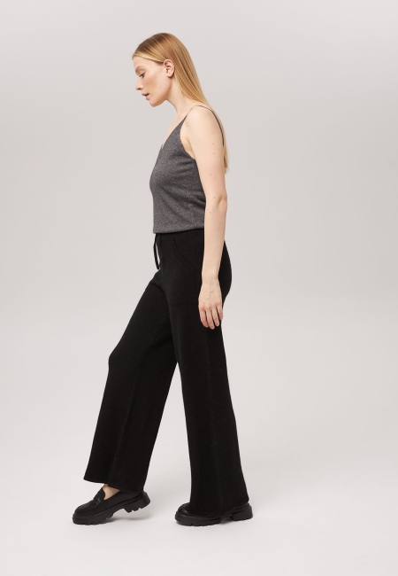 Брюки палаццо с карманами черные LND2301-3068