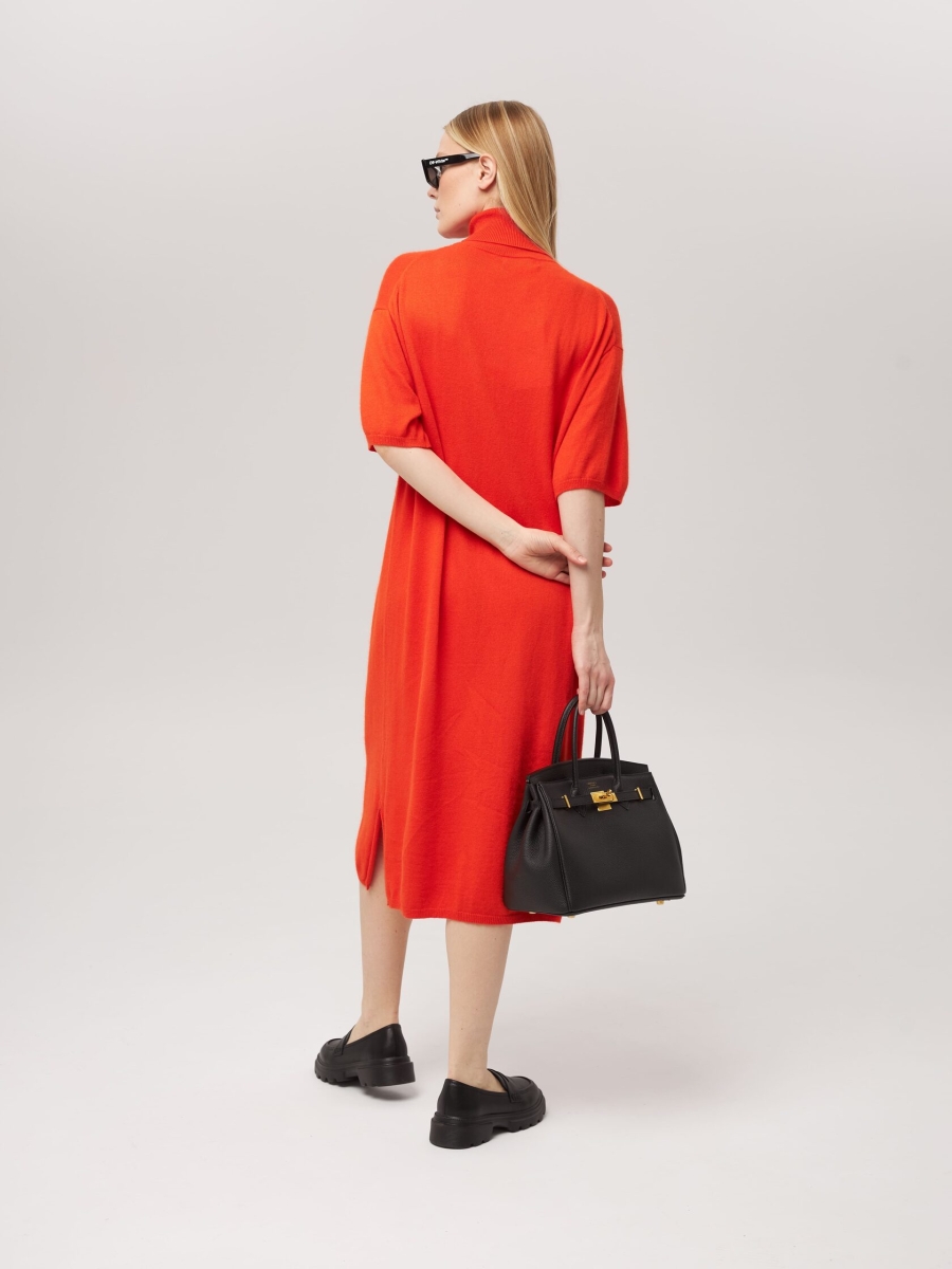 Платье-свитер с коротким рукавом терракотовое L202302-3064