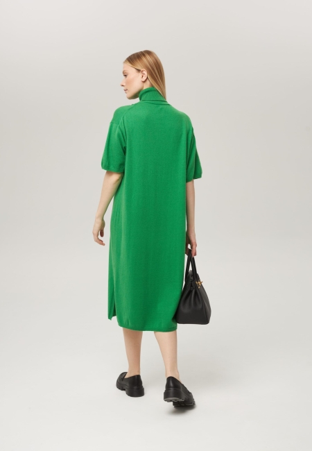 Платье-свитер с коротким рукавом зеленое L202302-3057