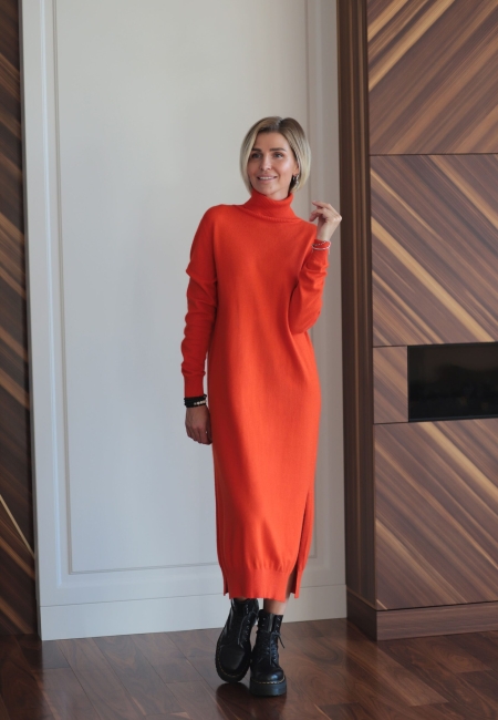 Платье-свитер с разрезами терракотовое L202305-3064