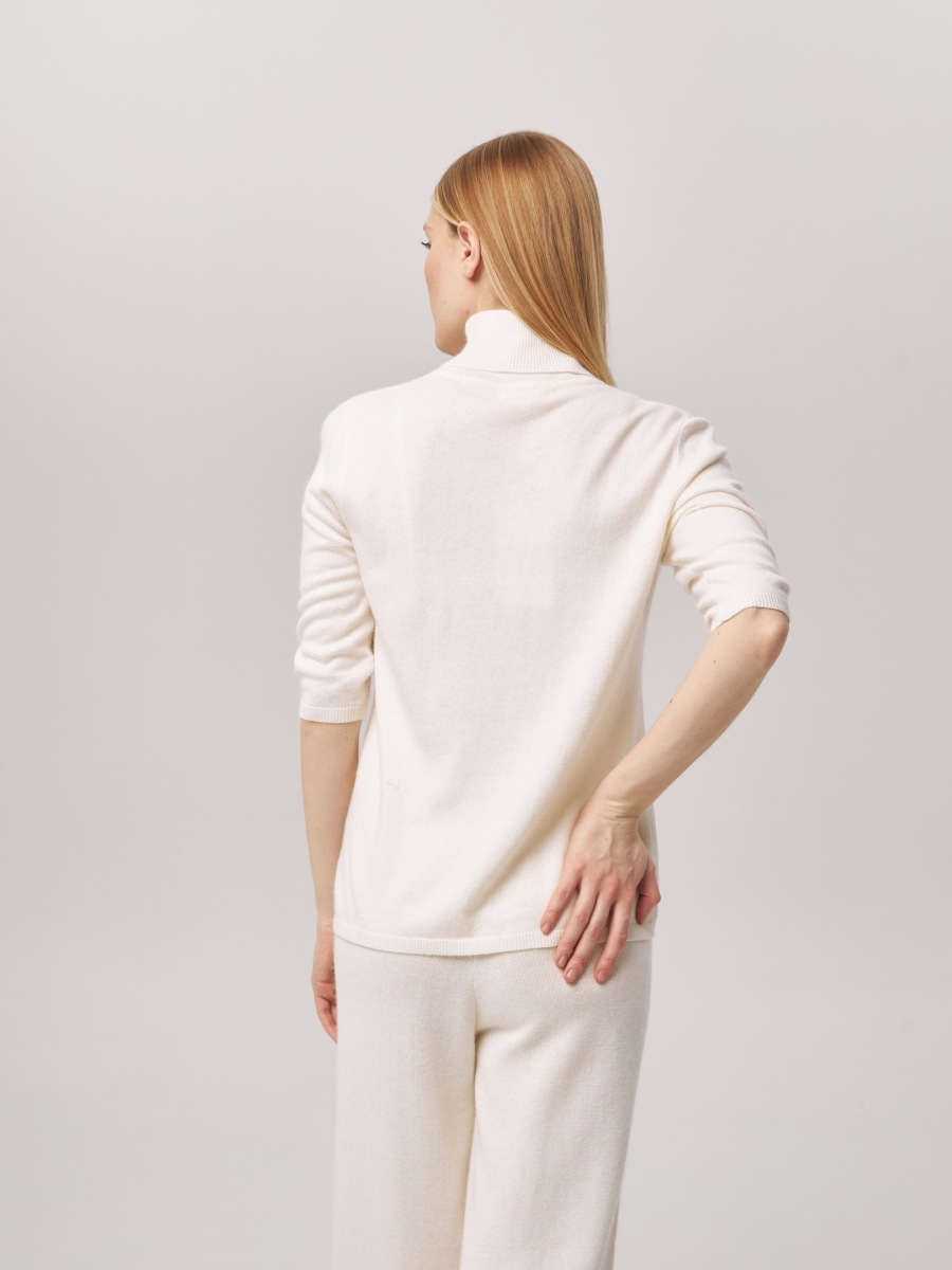 Свитер с коротким рукавом и карманом белый L202308E-3080