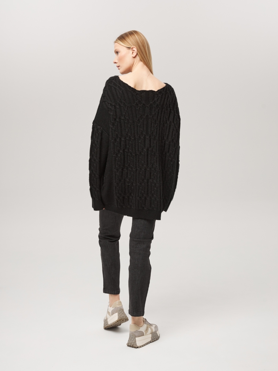 Джемпер оверсайз с косами черный L202316-3068
