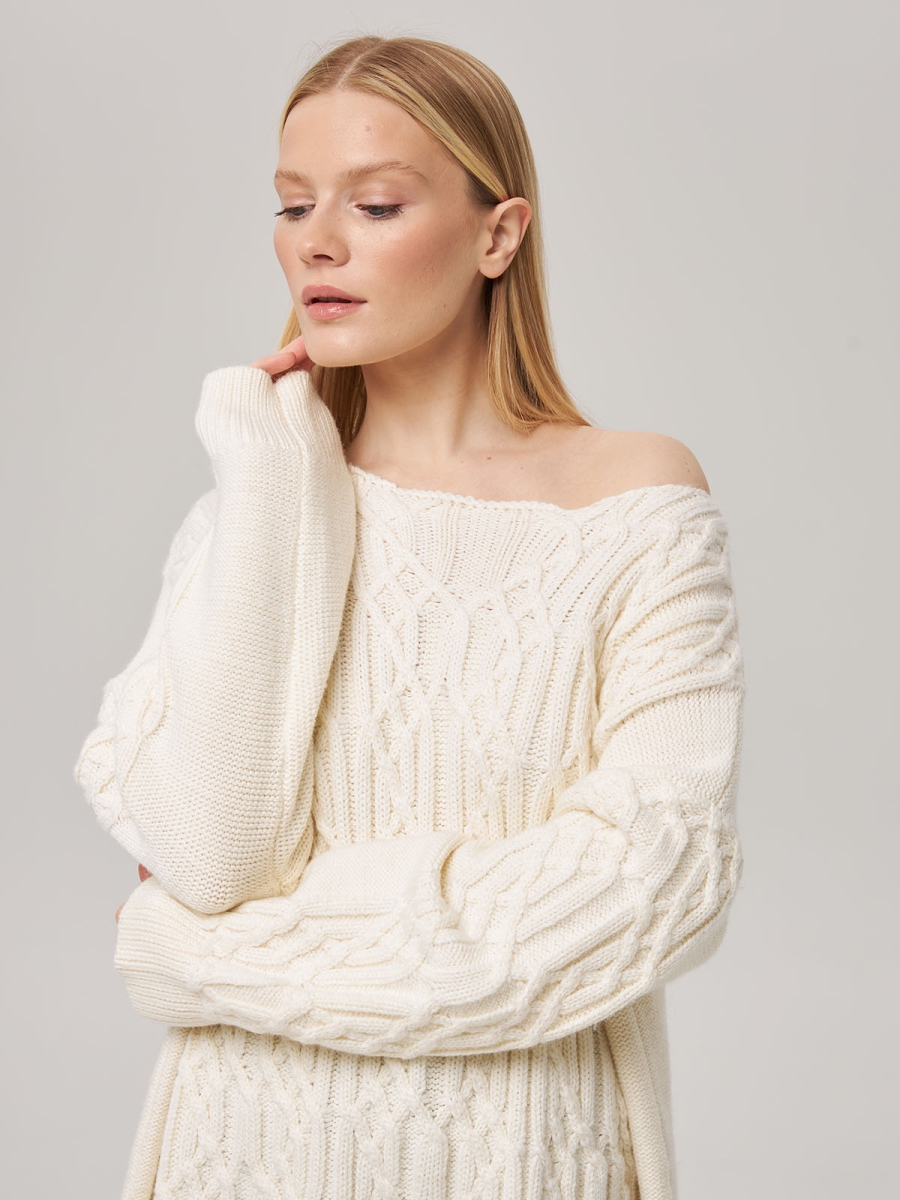 Джемпер оверсайз с косами белый L202316-3080