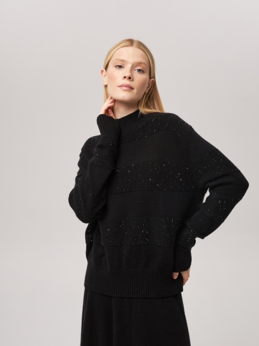 Джемпер в полоску с люрексом черный P-005-3068