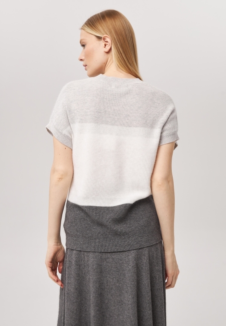 Джемпер с коротким рукавом светло-серый P-006-3079