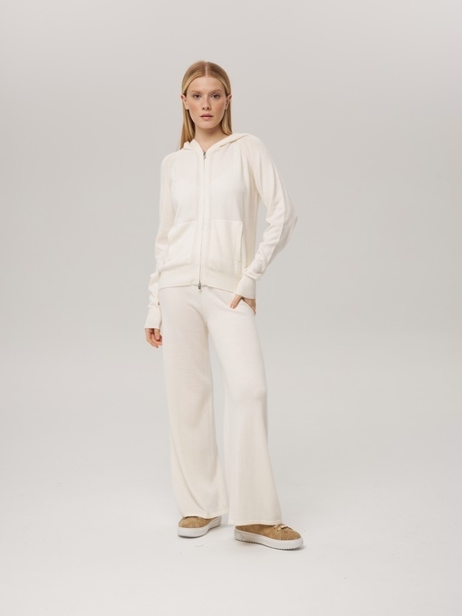 Костюм из кашемира белый L2023011-3080