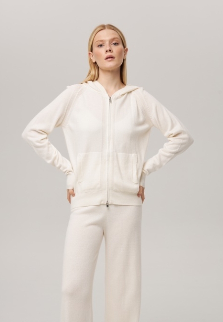 Костюм из кашемира белый L2023011-3080