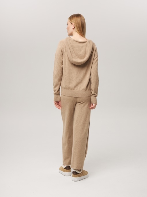 Костюм из кашемира бежевый L2023011-3023