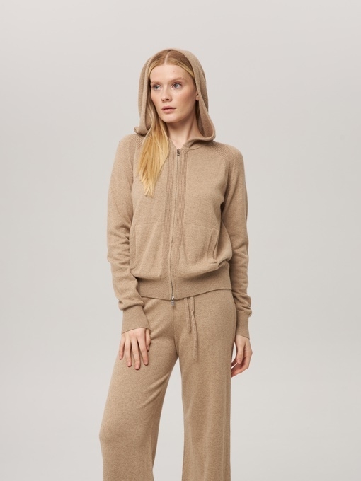 Костюм из кашемира бежевый L2023011-3023