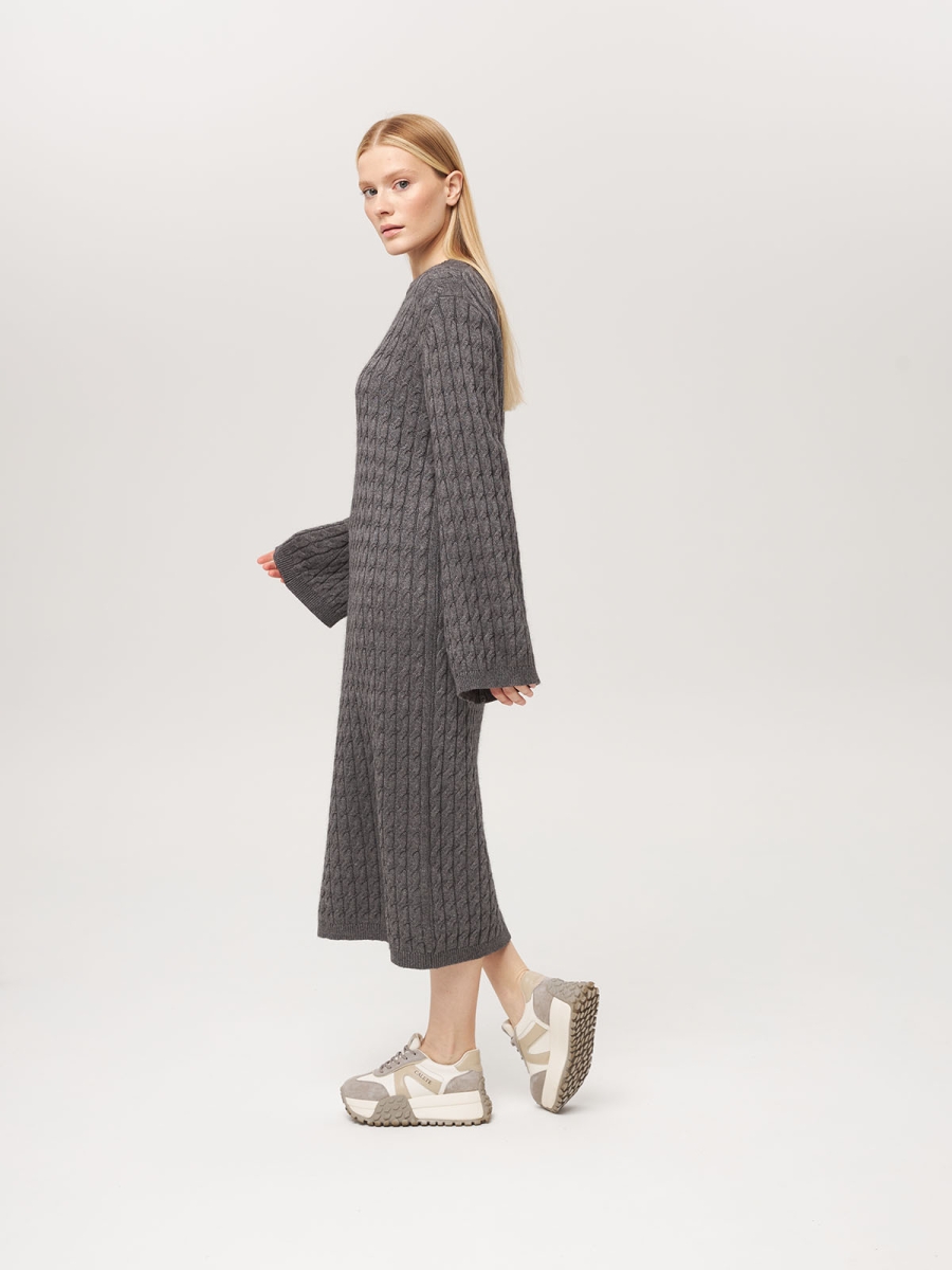 Платье из кашемира с широкими рукавами с косами графитовое LND2023-209-3030