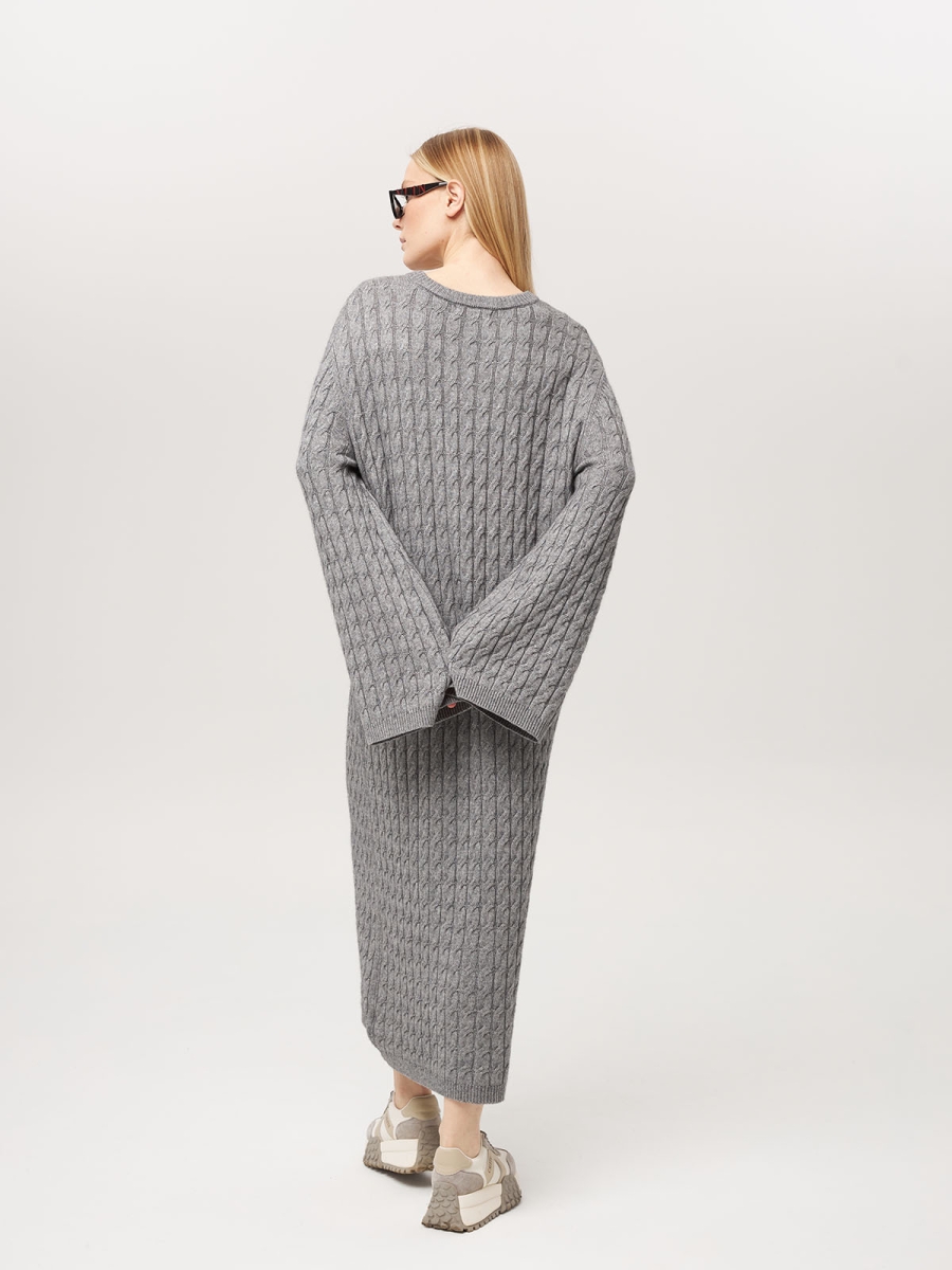 Платье из кашемира с широкими рукавами с косами серое LND2023-209-3079