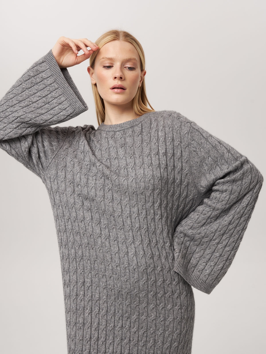 Платье из кашемира с широкими рукавами с косами серое LND2023-209-3079