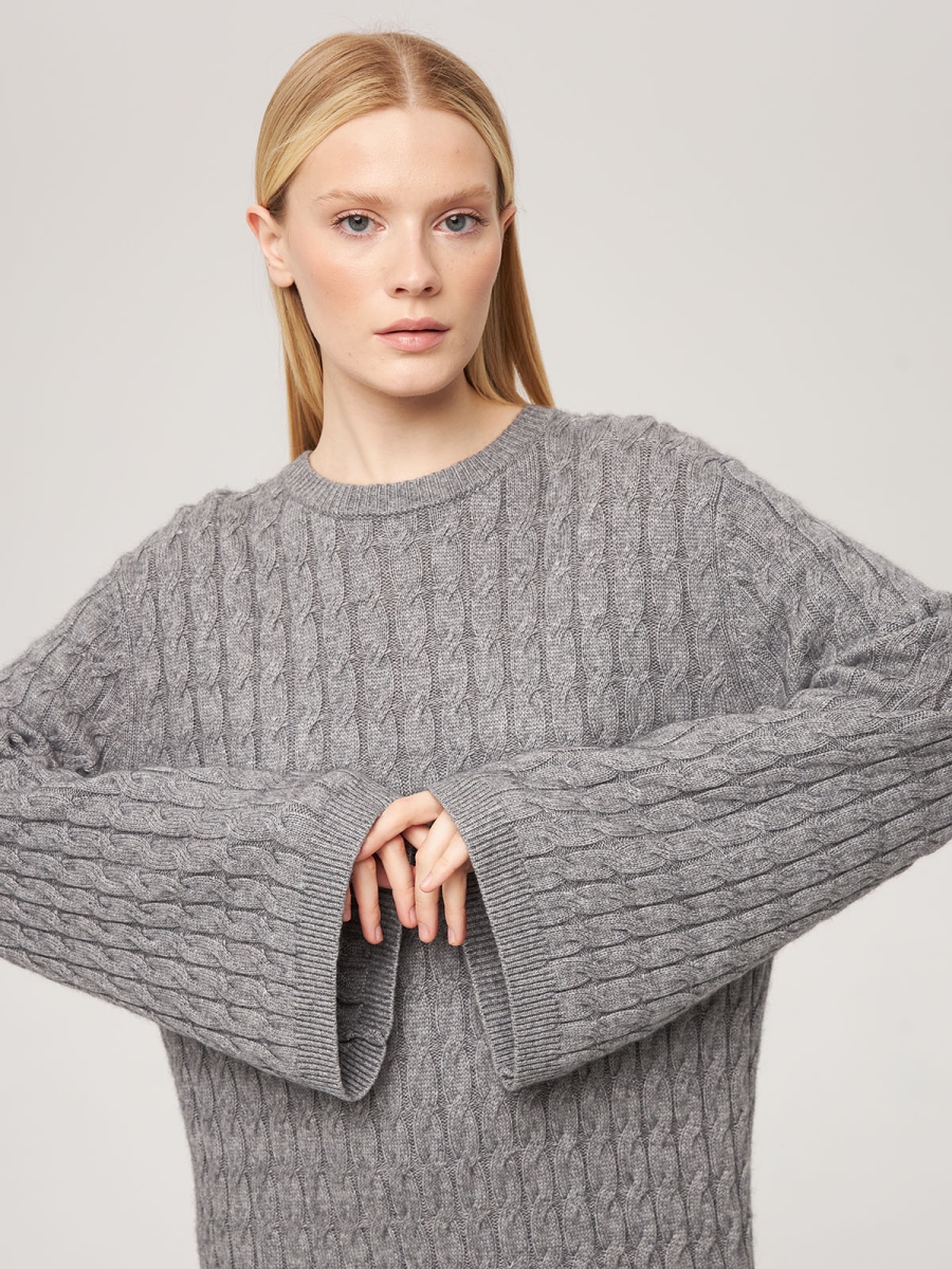 Платье из кашемира с широкими рукавами с косами серое LND2023-209-3079