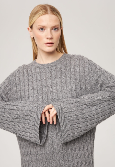 Платье из кашемира с широкими рукавами с косами серое LND2023-209-3079