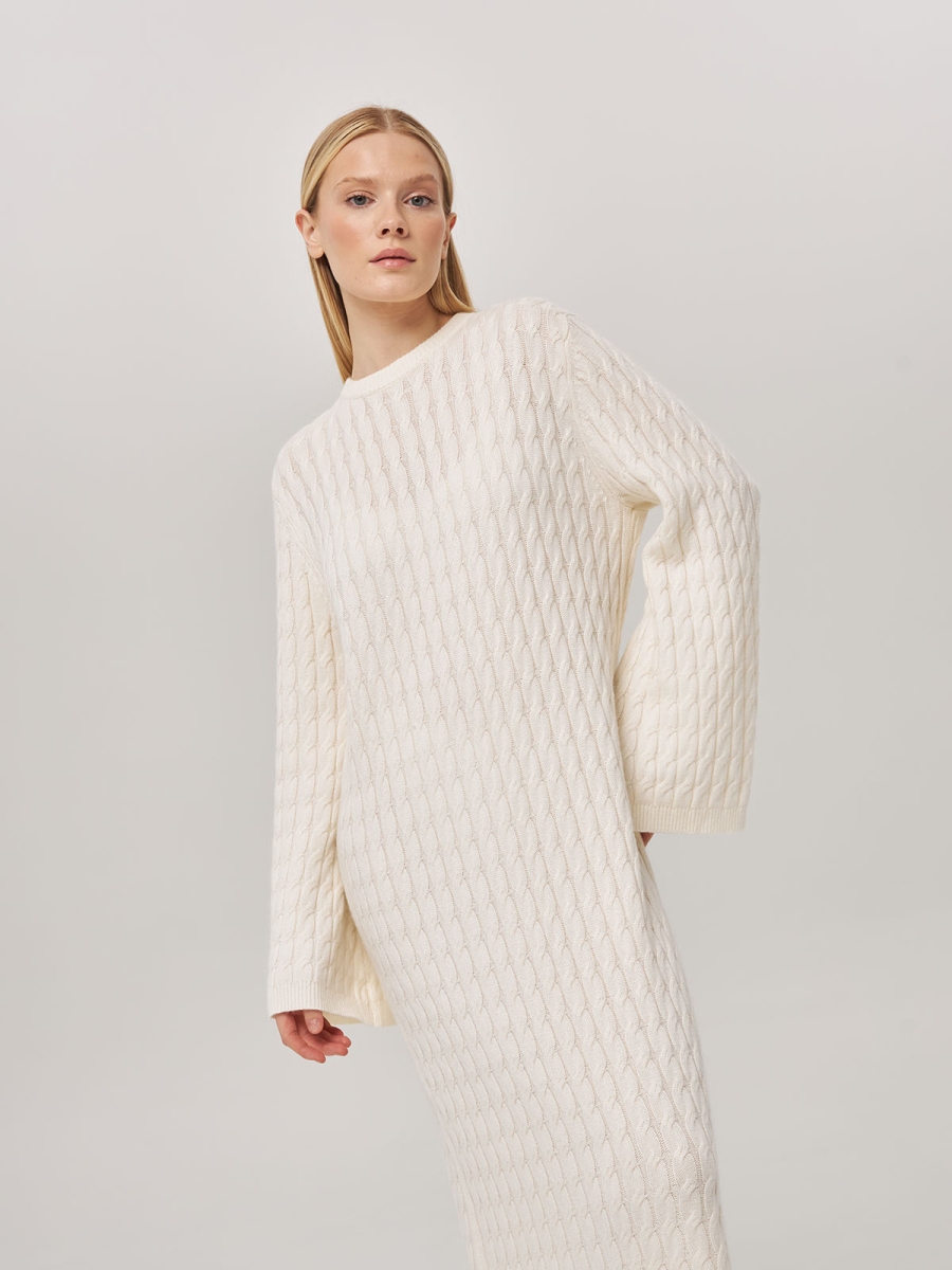 Платье из кашемира с широкими рукавами с косами белое LND2023-209-3080