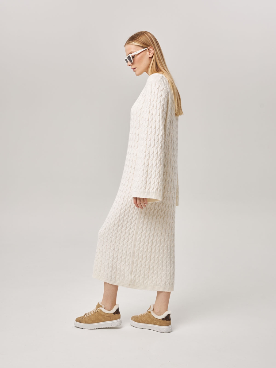 Платье из кашемира с широкими рукавами с косами белое LND2023-209-3080
