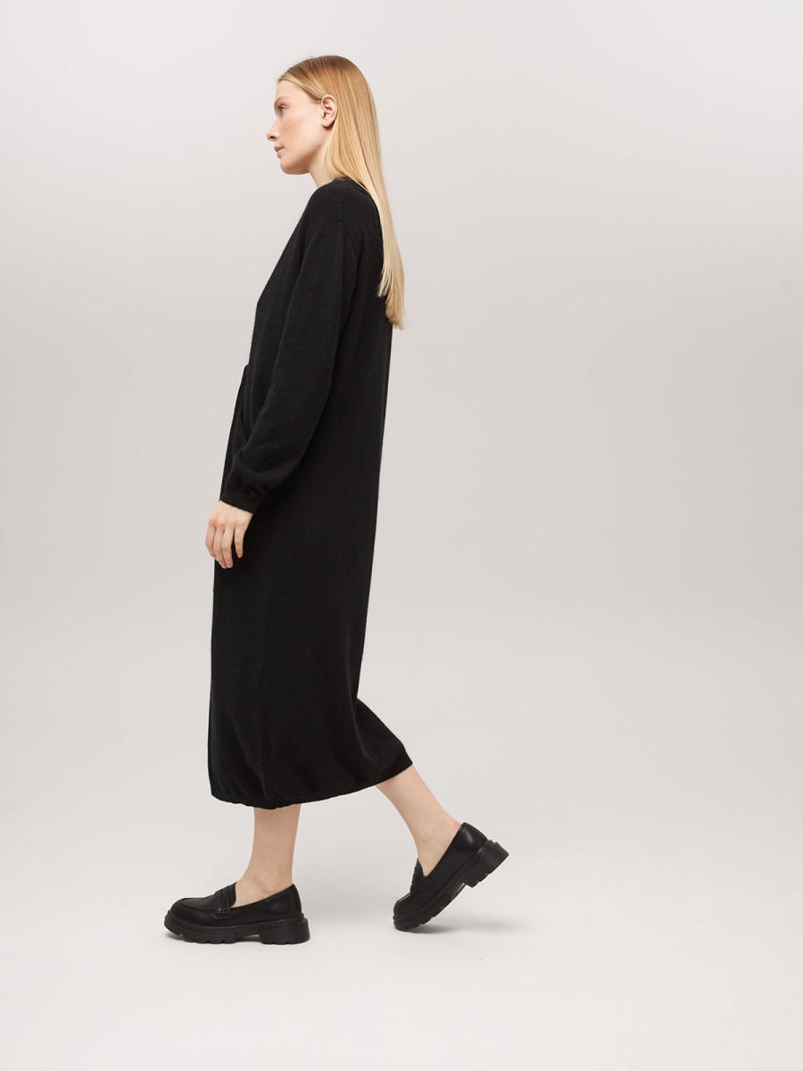 Платье из кашемира с V-образным вырезом черное LND2023-97-3068