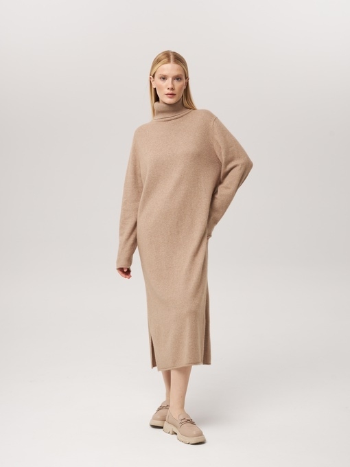 Платье из кашемира с высоким горлом бежевое L202309-3023