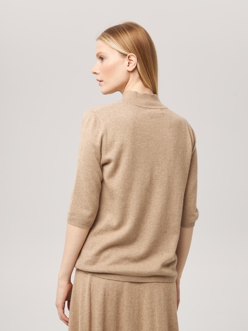 Джемпер с коротким рукавом и воротником бежевый L202308-3023