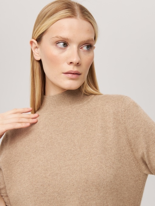 Джемпер с коротким рукавом и воротником бежевый L202308-3023