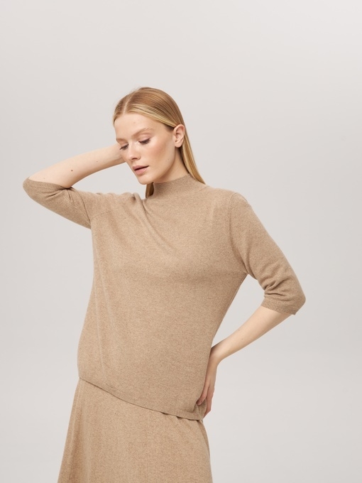 Джемпер с коротким рукавом и воротником бежевый L202308-3023