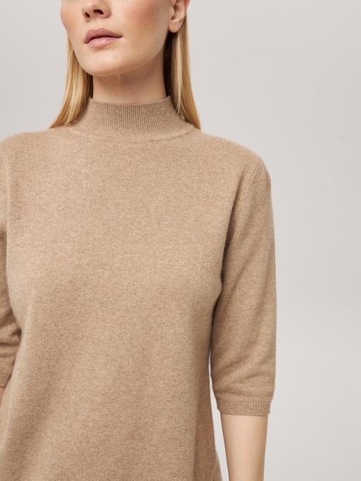 Джемпер с коротким рукавом и воротником бежевый L202308-3023