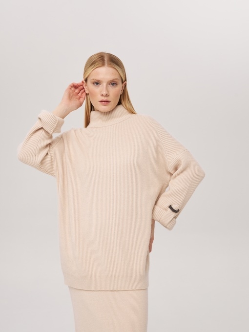 Удлиненный свитер из кашемира бежевый L2023-116-3023