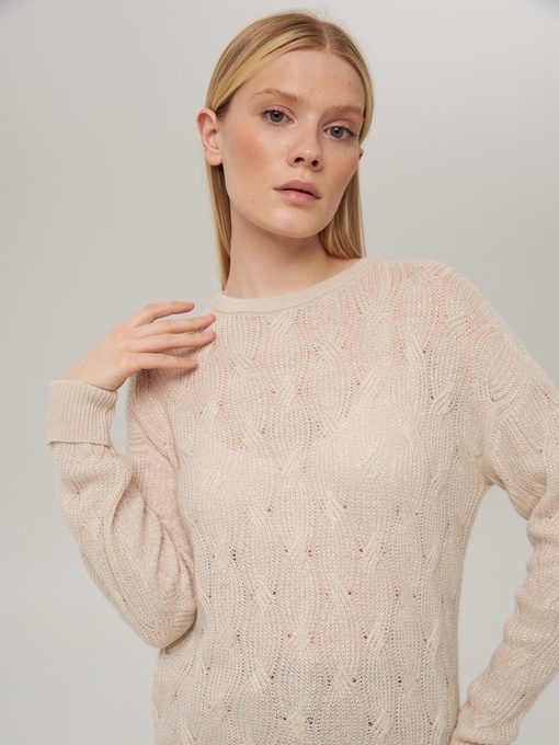 Джемпер с косами светло-бежевый P-007-3034