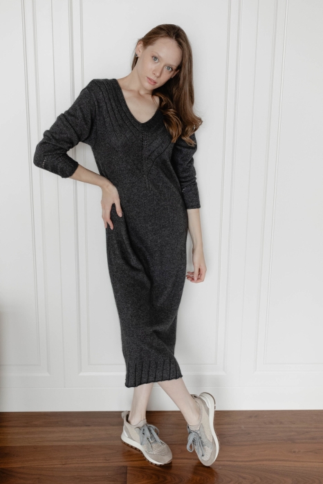 Платье из кашемира с V-образным вырезом темно-серое L202303-3030
