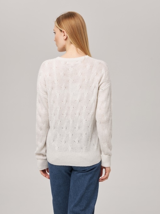 Джемпер с косами белый P-007-3080