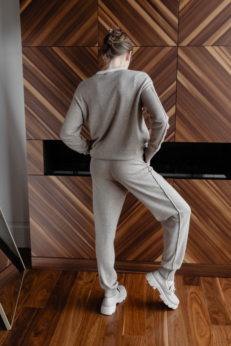 Костюм из кашемира бежевый L202317-3023