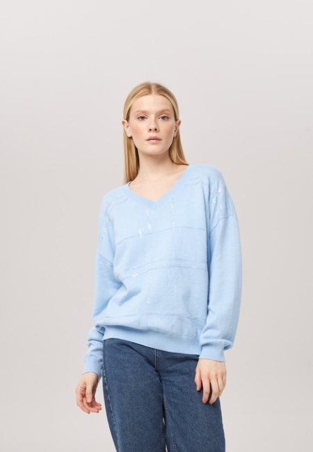 Джемпер с V-образным вырезом голубой P-008-3093
