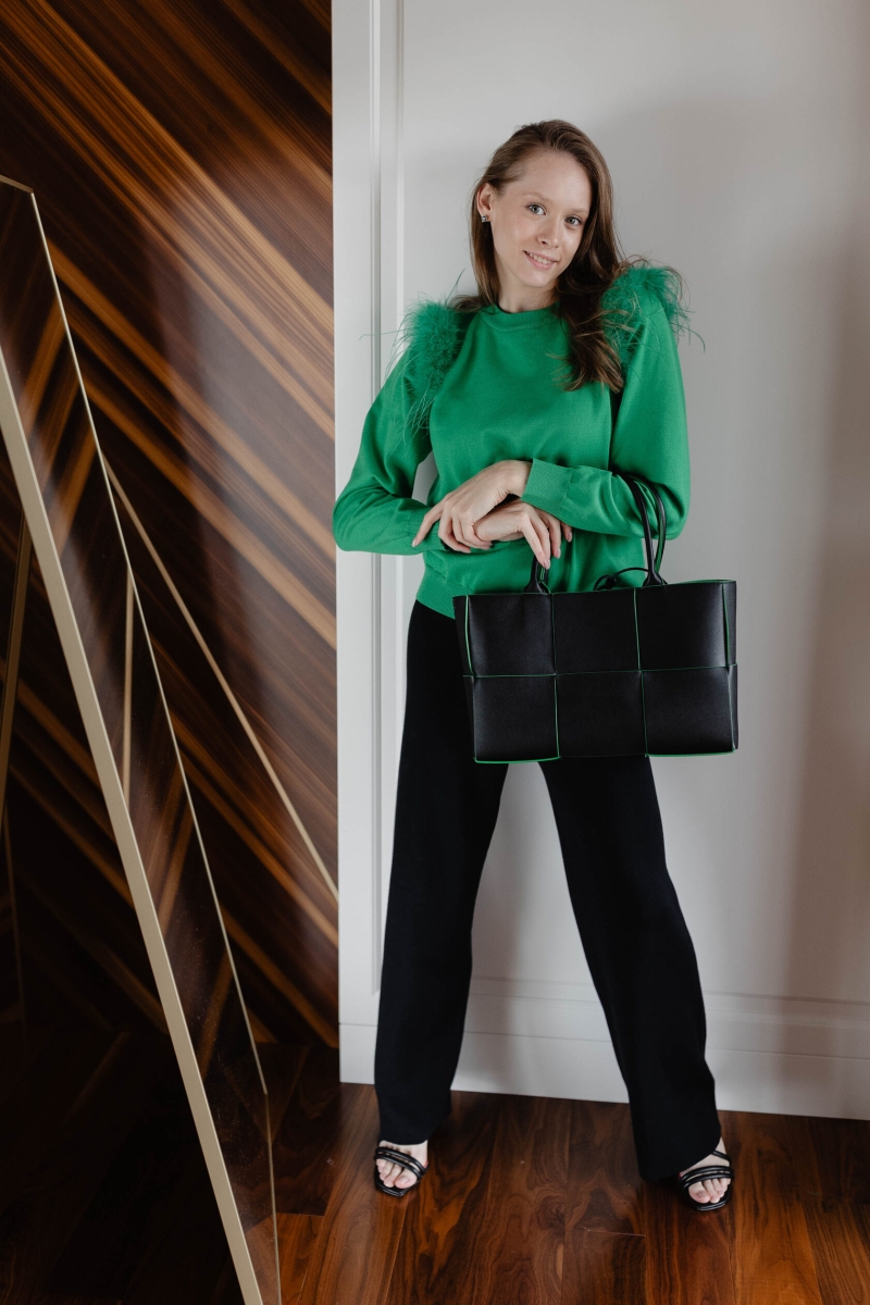 Джемпер с перьями зеленый 3598-green