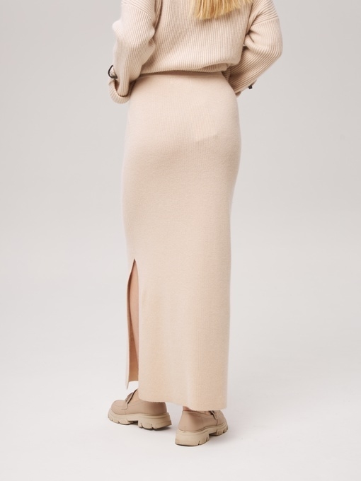 Длинная юбка из кашемира с разрезом бежевая LND2023-115-3023