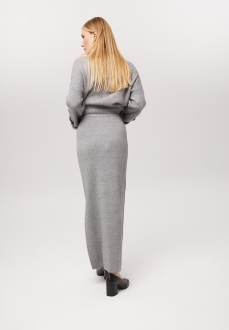 Длинная юбка из кашемира с разрезом серая LND2023-115-3079